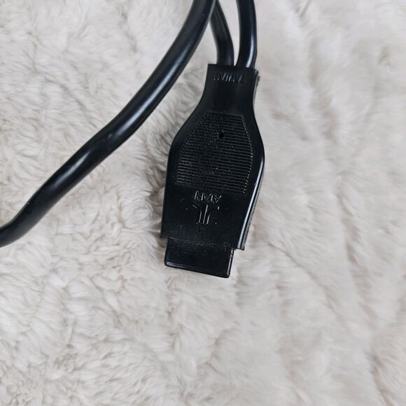 Vintage Tele Games Gaming System 13 Games 3 Controller Style Case Atari Untested - Picture 16 of 16